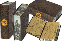 Оригинальный французский переплёт книги 'Властелин Колец' с расписными обрезами и эмблемой Дж.Толкина.